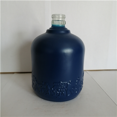 新疆玻璃酒瓶噴涂烤花玻璃酒瓶