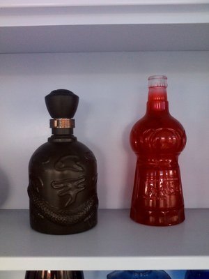 【玻璃廠 出口玻璃瓶 酒瓶 噴涂酒瓶 噴漆烤花絲印加工】?jī)r(jià)格,廠家,圖片,塑料類(lèi)印刷,上海霞影實(shí)業(yè)-