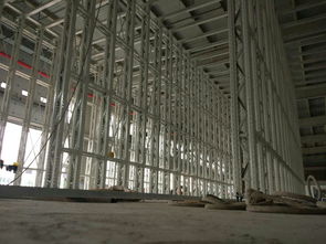 天津京東某倉庫懸臂式貨架項目交付成功，上海亞尚金屬制品有限公司提供專業(yè)支持